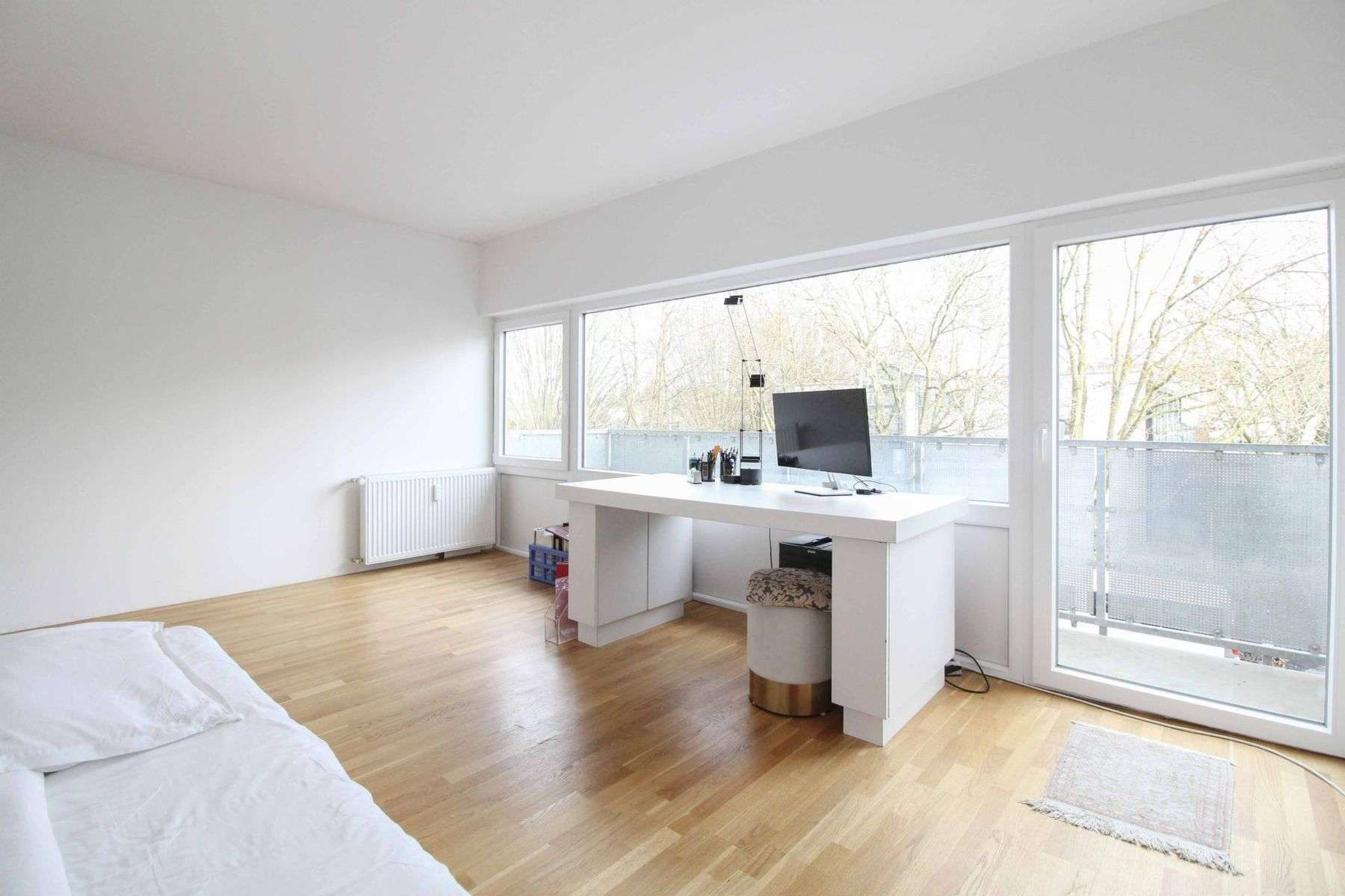 Thumbnail-Wohnung zum Kaufen in Frankfurt am Main 175.000,00 € 29.17 m²