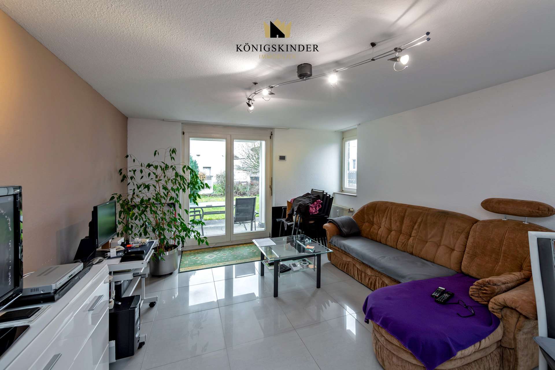 Thumbnail-Wohnung zum Kaufen in Pliezhausen Gniebel 268.000,00 € 60.64 m²
