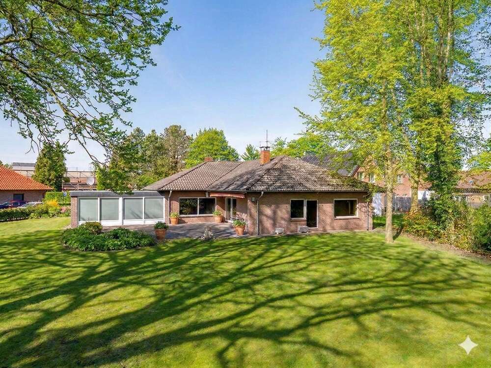 Thumbnail-Grundstück zu verkaufen in Edewecht 419.000,00 € 2470 m²