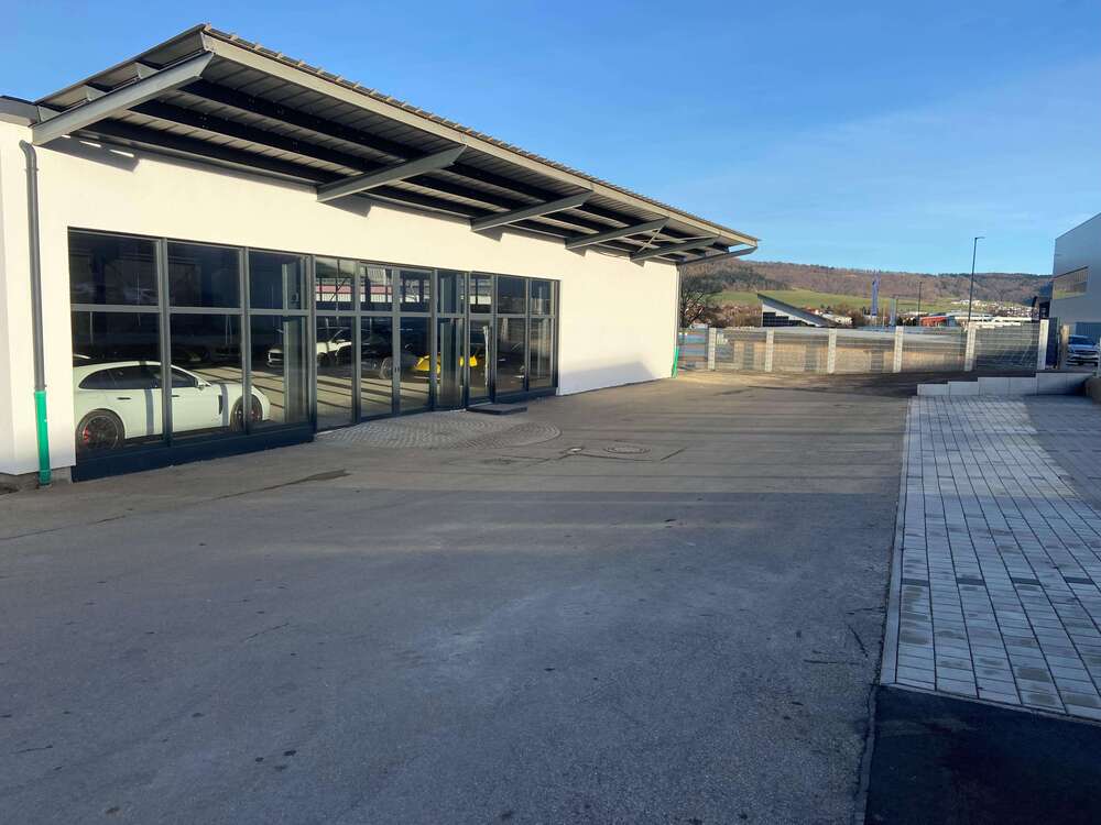 Thumbnail-Halle in Spaichingen 4.000,00 € 464 m²
