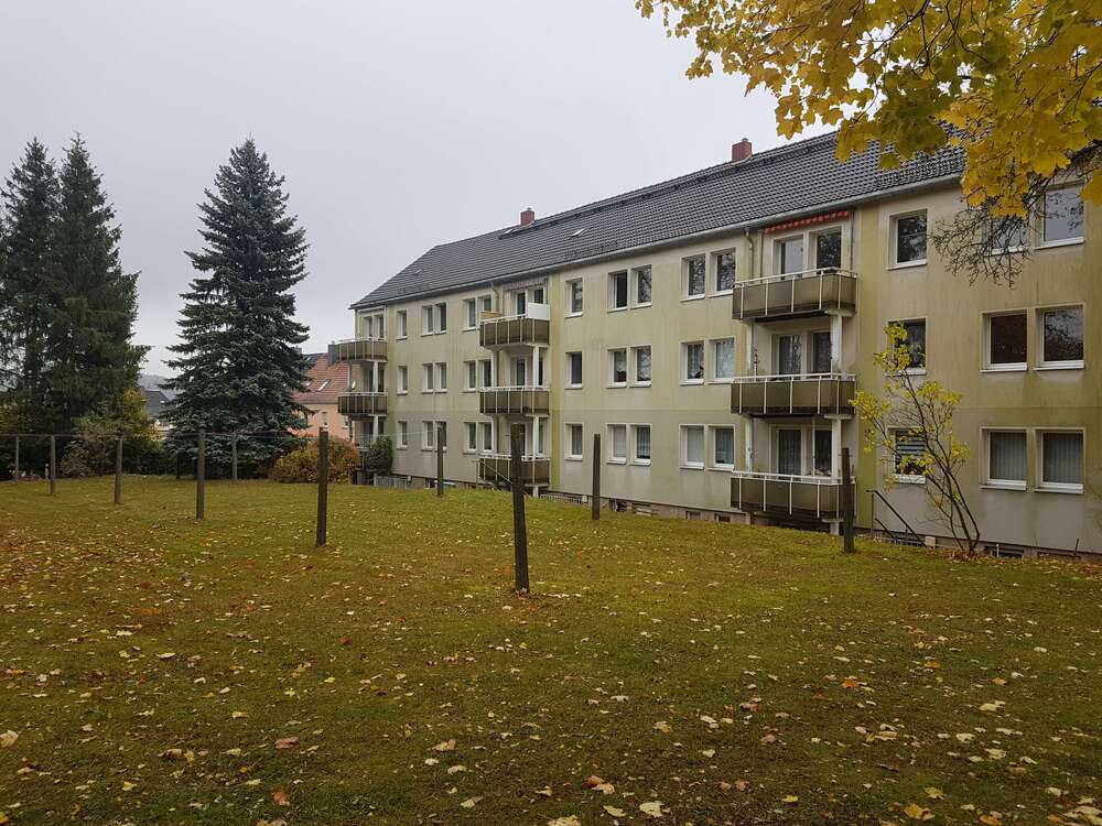 Thumbnail-Wohnung zum Mieten in Langenweißbach 270,00 € 55.64 m²