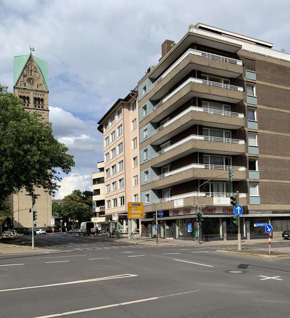 Thumbnail-Wohnung zum Mieten in Düsseldorf 1.688,00 € 167 m²