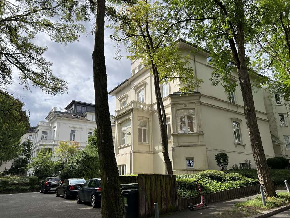 Thumbnail-Wohnung zum Kaufen in Wiesbaden 765.000,00 € 154 m²