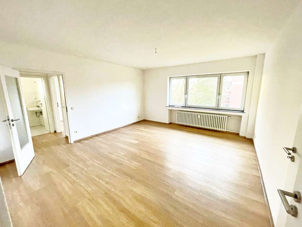 Thumbnail-Wohnung zum Kaufen in Mönchengladbach 185.000,00 € 79 m²