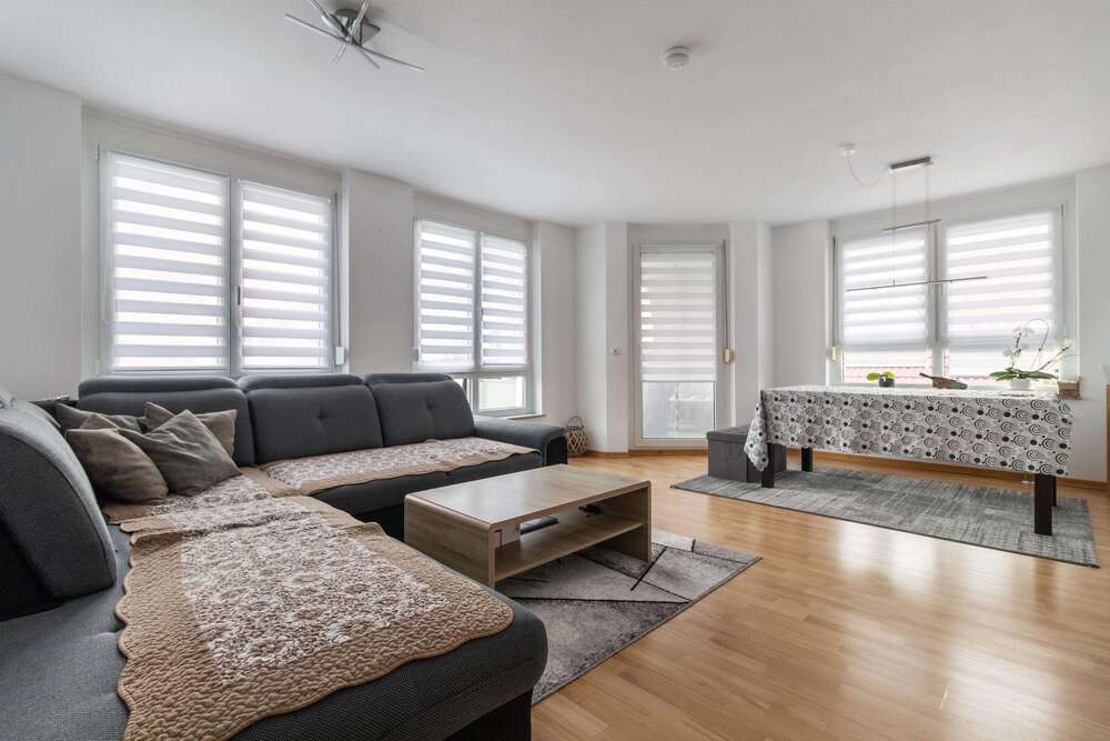 Thumbnail-Wohnung zum Kaufen in Hildrizhausen 439.000,00 € 94.29 m²