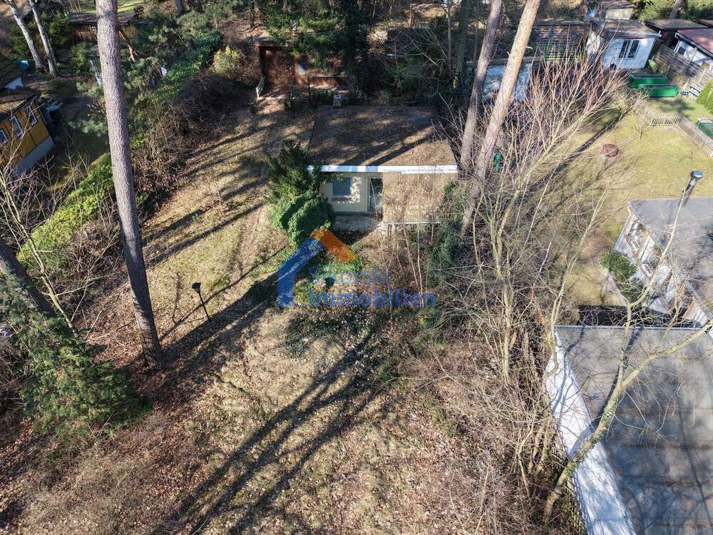 Thumbnail-Grundstück zu verkaufen in Blankenfelde 250.000,00 € 982 m²