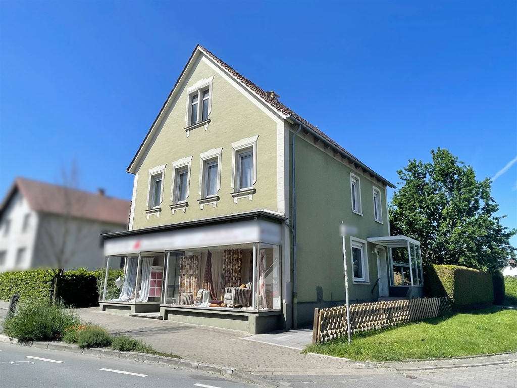 Thumbnail-Haus zum Kaufen in Oerlinghausen 149.000,00 € 202.26 m²