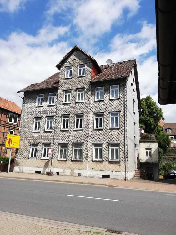 Thumbnail-Haus zum Kaufen in Stadtoldendorf 135.000,00 € 445 m²