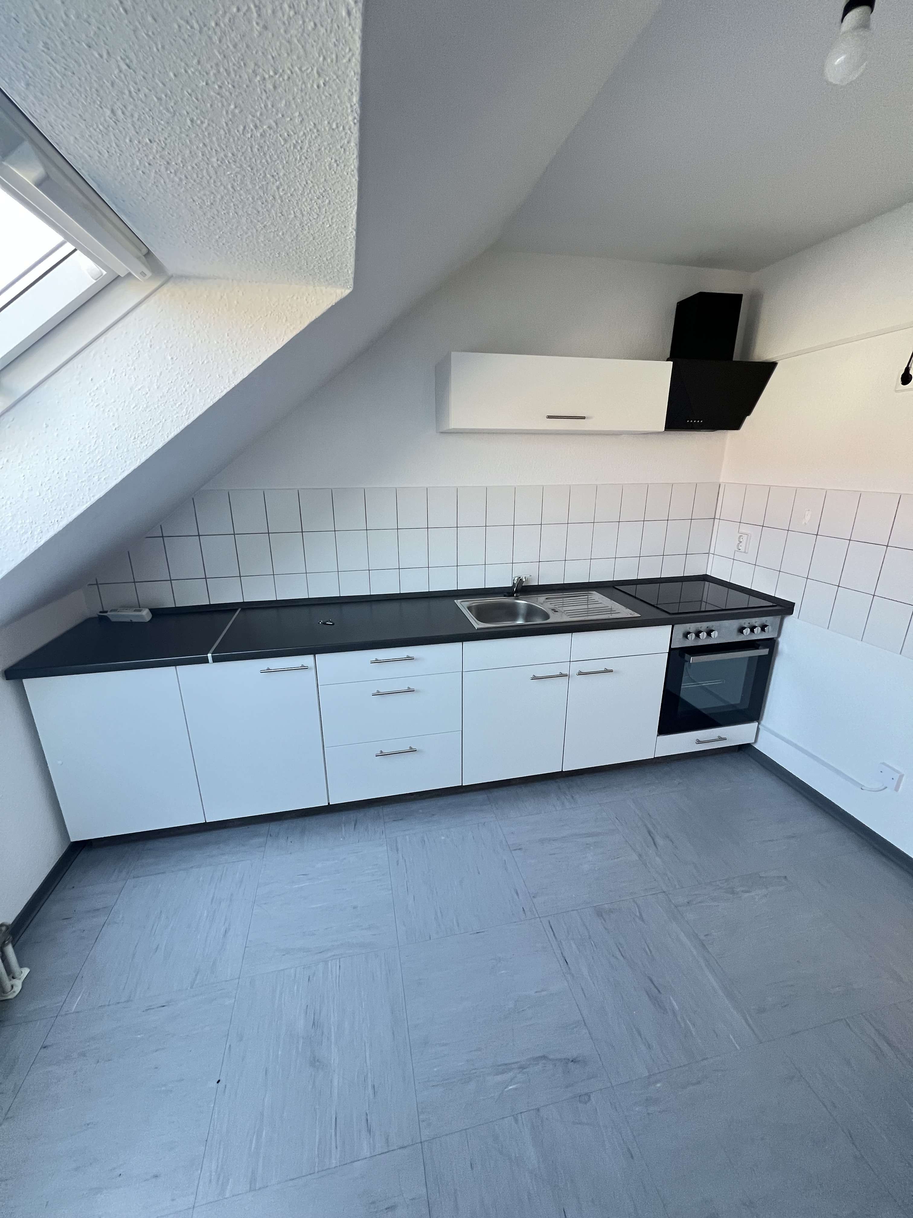 Thumbnail-Wohnung zum Mieten in Hainichen 240,00 € 50.15 m²