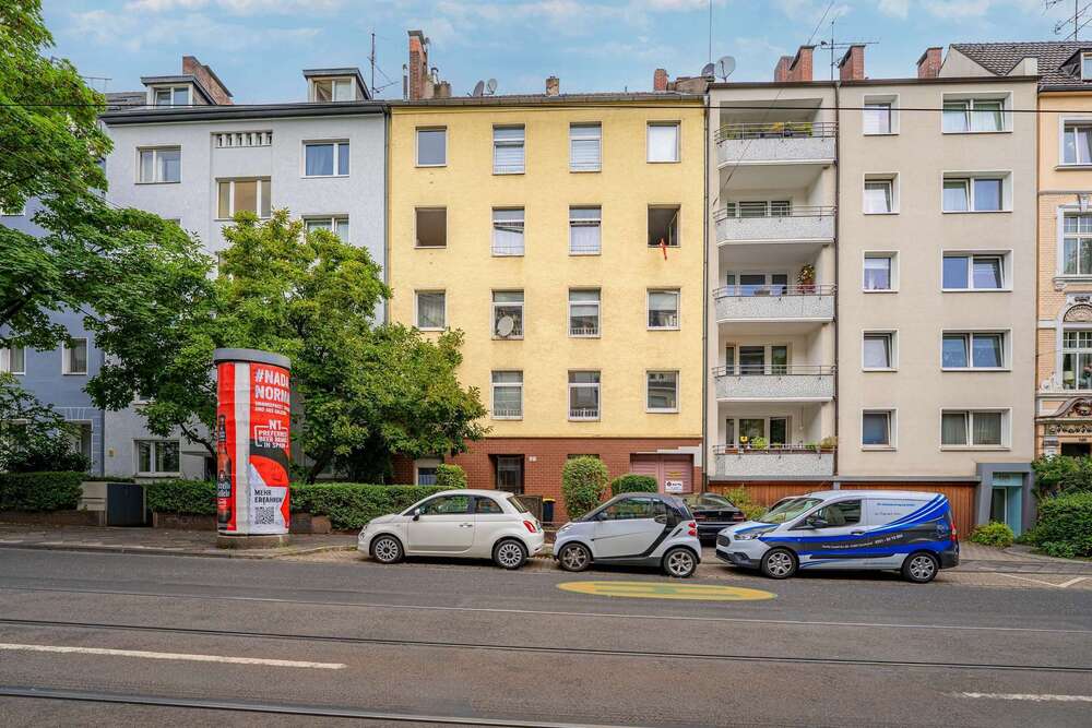 Thumbnail-Haus zum Kaufen in Düsseldorf 1.595.000,00 € 549 m²
