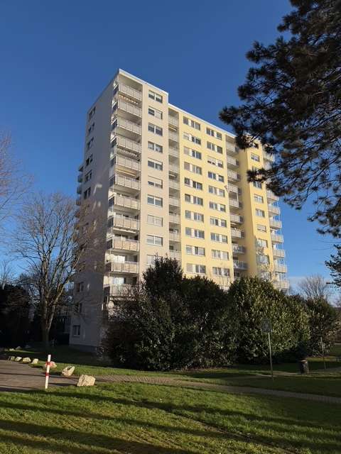 Thumbnail-Wohnung zum Kaufen in Steinbach 219.000,00 € 75.31 m²