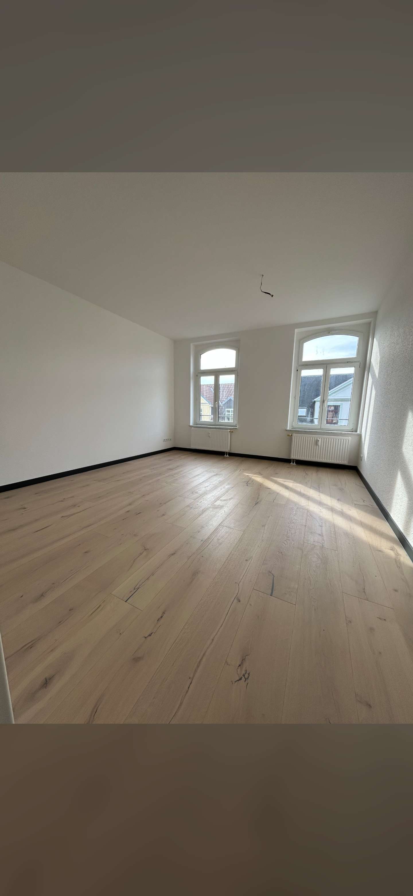 Thumbnail-Wohnung zum Mieten in Zwickau 285,00 € 47.55 m²