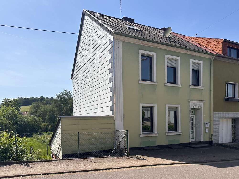 Thumbnail-Haus zum Kaufen in Lebach 149.000,00 € 130 m²