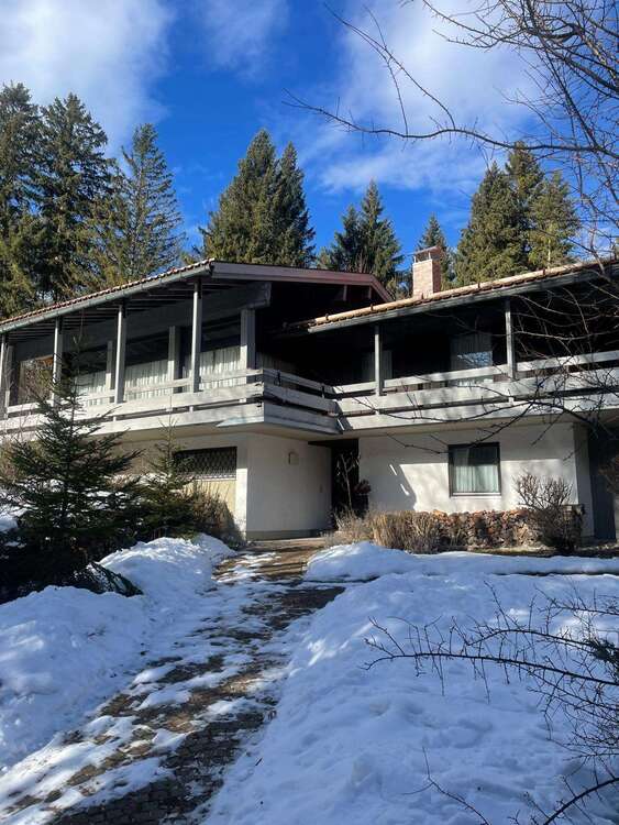 Thumbnail-Haus zum Kaufen in Schliersee 2.300.000,00 € 250 m²