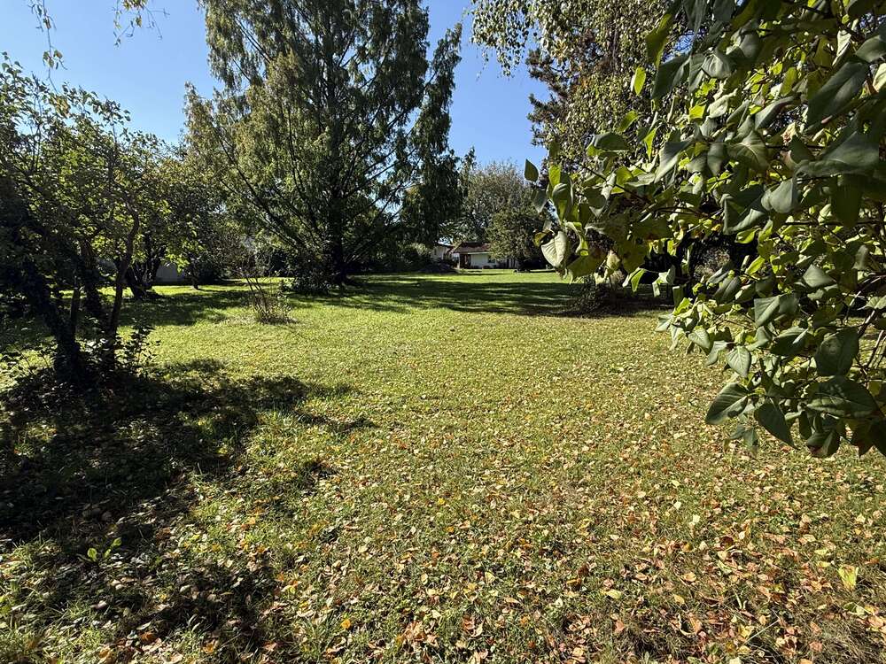 Thumbnail-Grundstück zu verkaufen in Isen 920.000,00 € 1228 m²