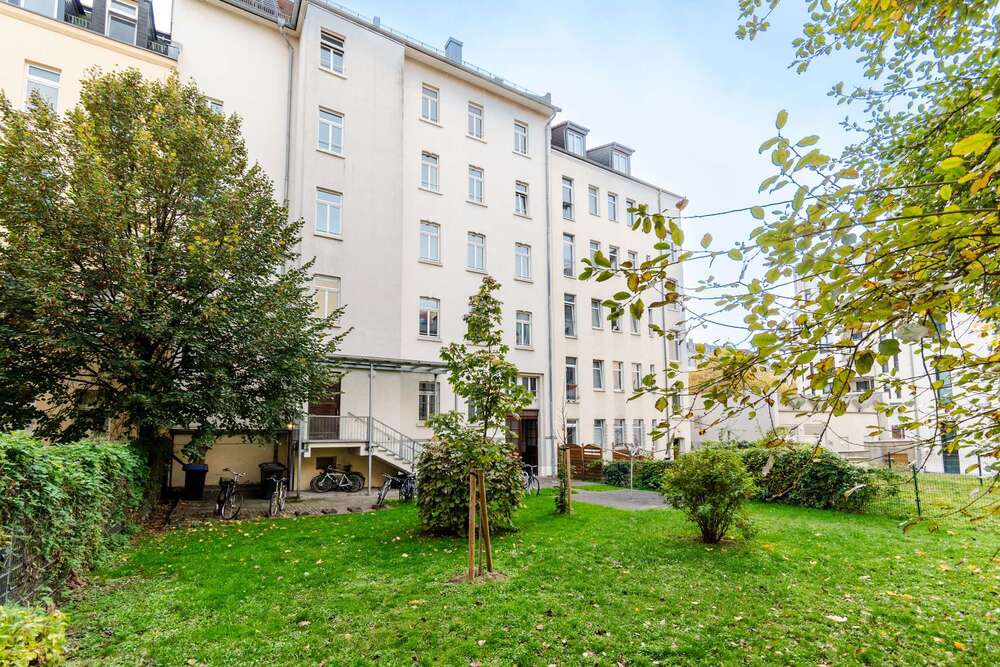 Thumbnail-Wohnung zum Kaufen in Leipzig 690.000,00 € 266.94 m²
