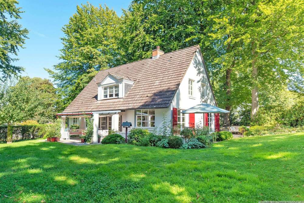 Thumbnail-Haus zum Kaufen in Heikendorf 1.225.000,00 € 180 m²