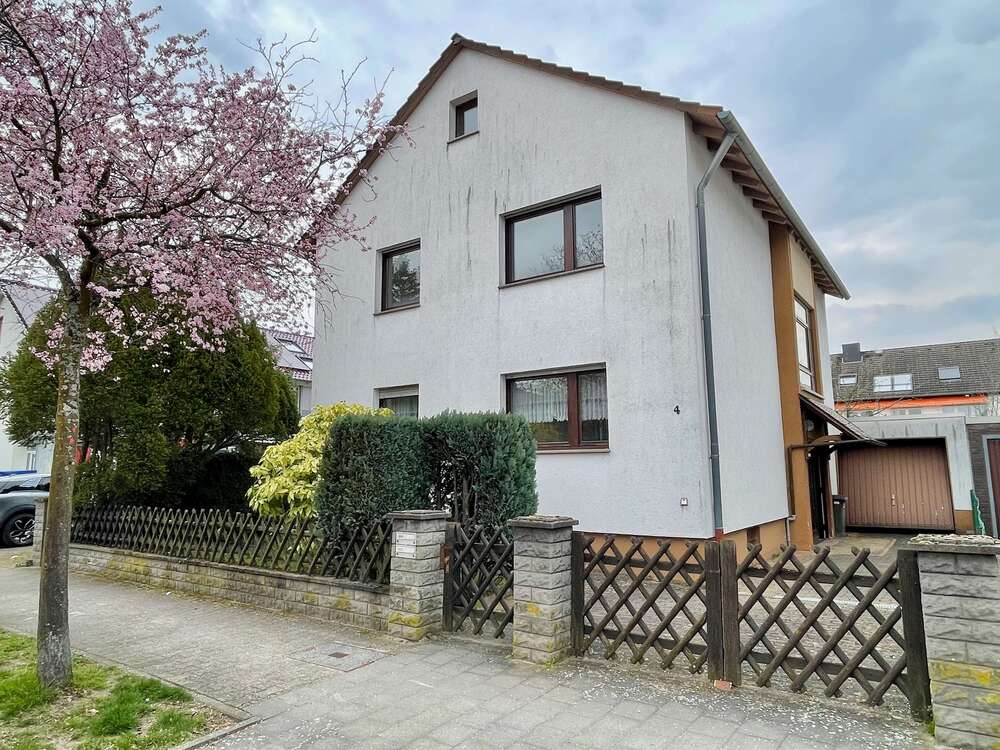 Thumbnail-Haus zum Kaufen in Neu-Isenburg 679.900,00 € 146 m²