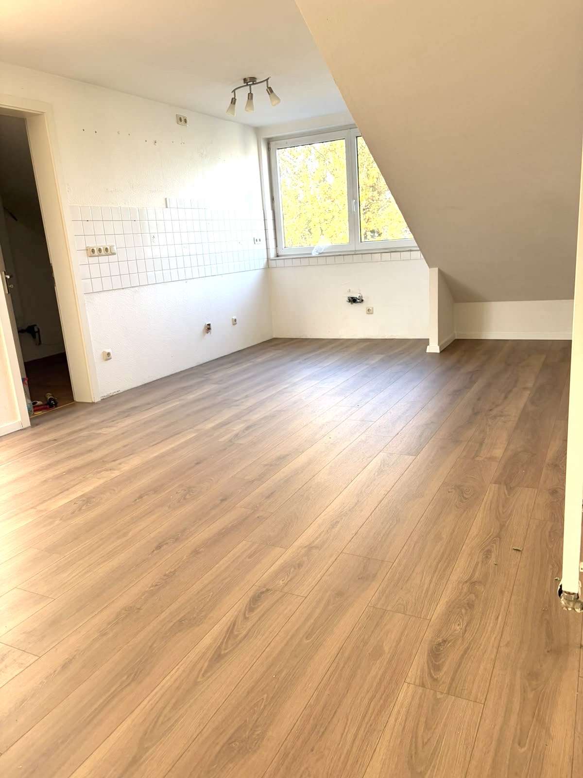 Thumbnail-Wohnung zum Mieten in Duisburg 660,00 € 80 m²