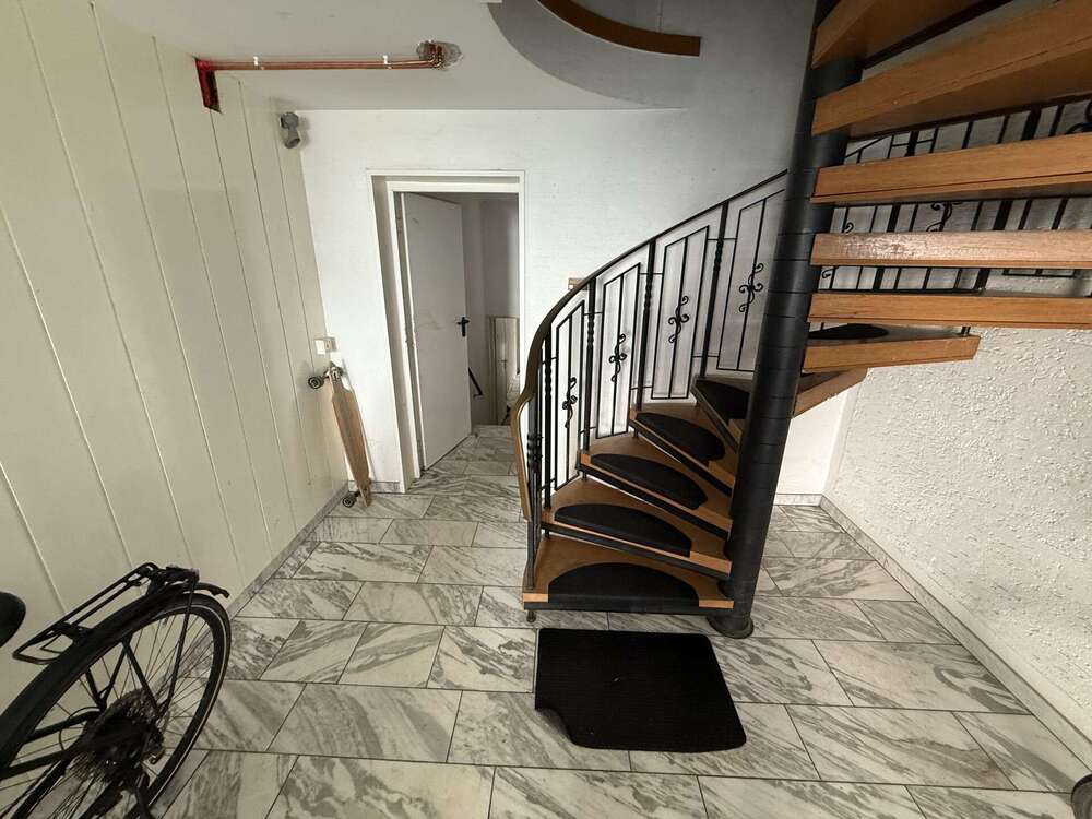 Thumbnail-Wohnung zum Kaufen in Bonn 255.000,00 € 81 m²