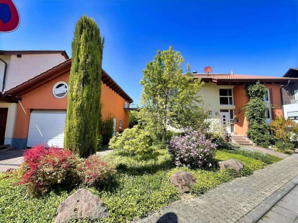 Thumbnail-Haus zum Kaufen in Dannstadt-Schauernheim 869.000,00 € 194.58 m²