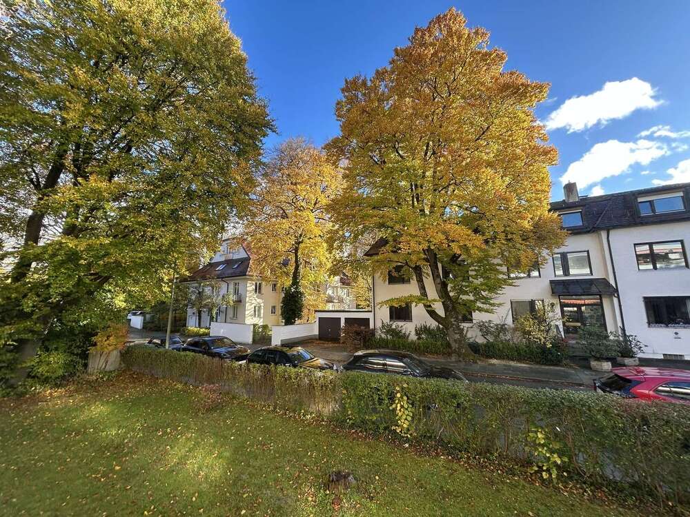Thumbnail-Wohnung zum Mieten in München 1.895,00 € 90.54 m²