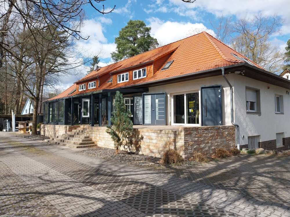 Thumbnail-Haus zum Kaufen in Schönwalde Glien 720.000,00 € 367.91 m²