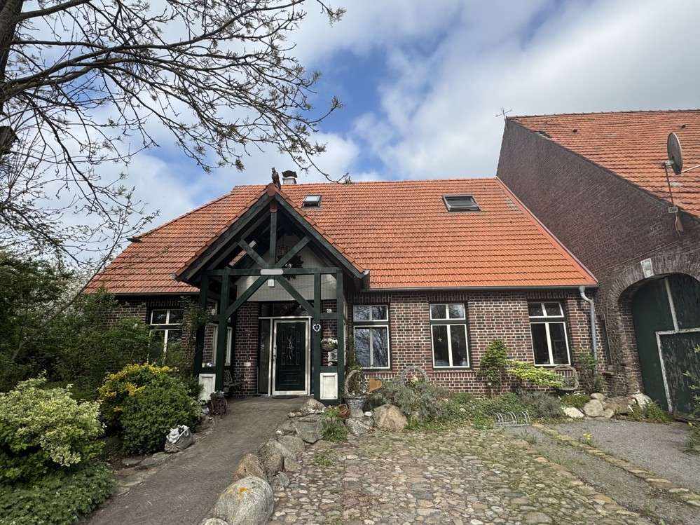 Thumbnail-Haus zum Kaufen in Zetel 489.000,00 € 200 m²