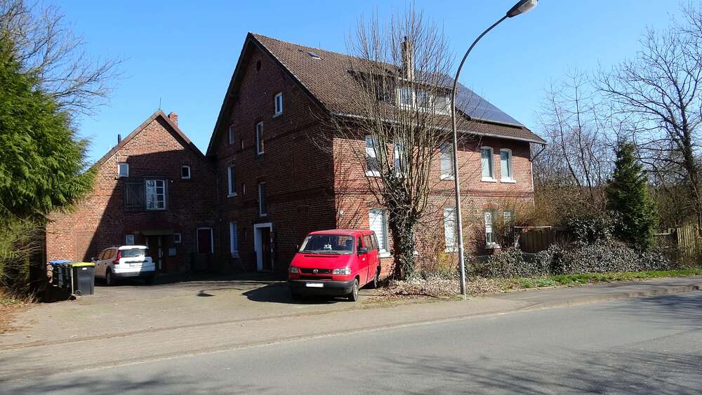Thumbnail-Haus zum Kaufen in Dörentrup 345.000,00 € 350 m²