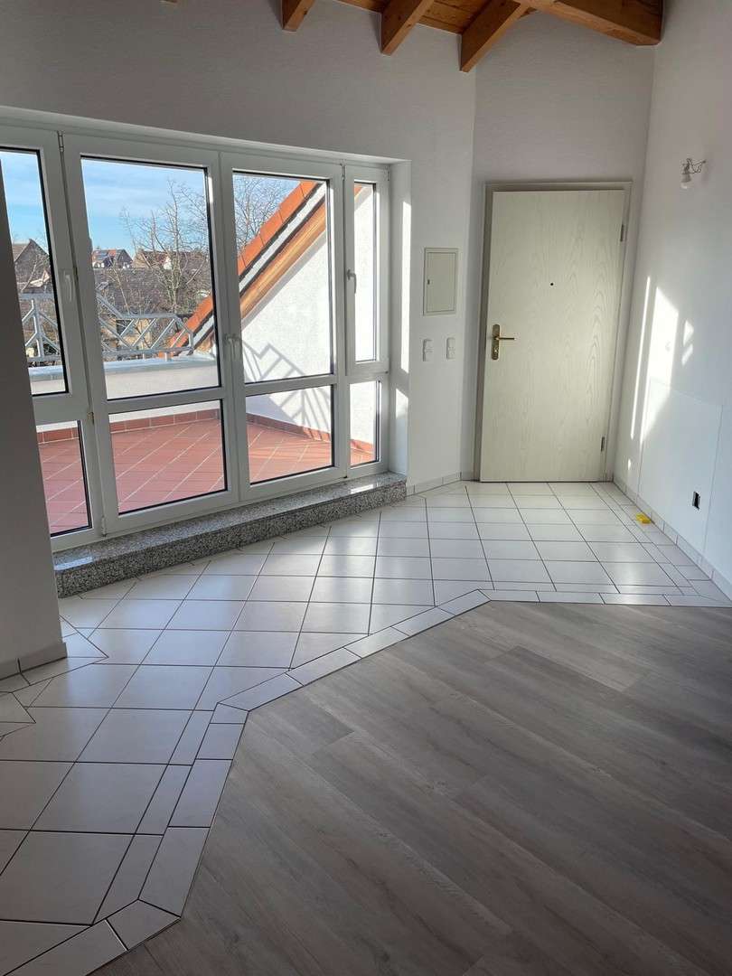 Thumbnail-Wohnung zum Mieten in Bischofsheim 1.300,00 € 119.31 m²