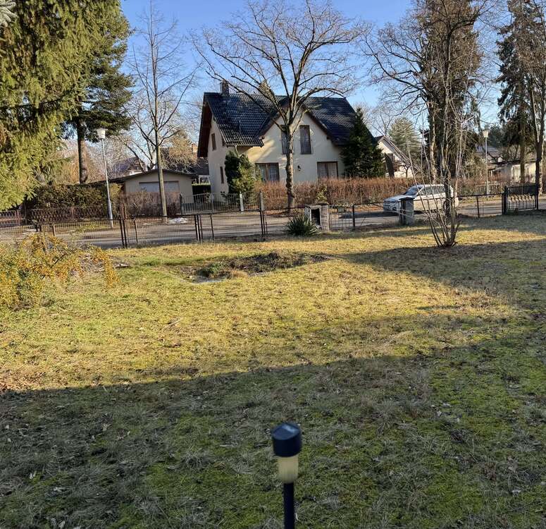 Thumbnail-Grundstück zu verkaufen in Rangsdorf 429.000,00 € 1300 m²