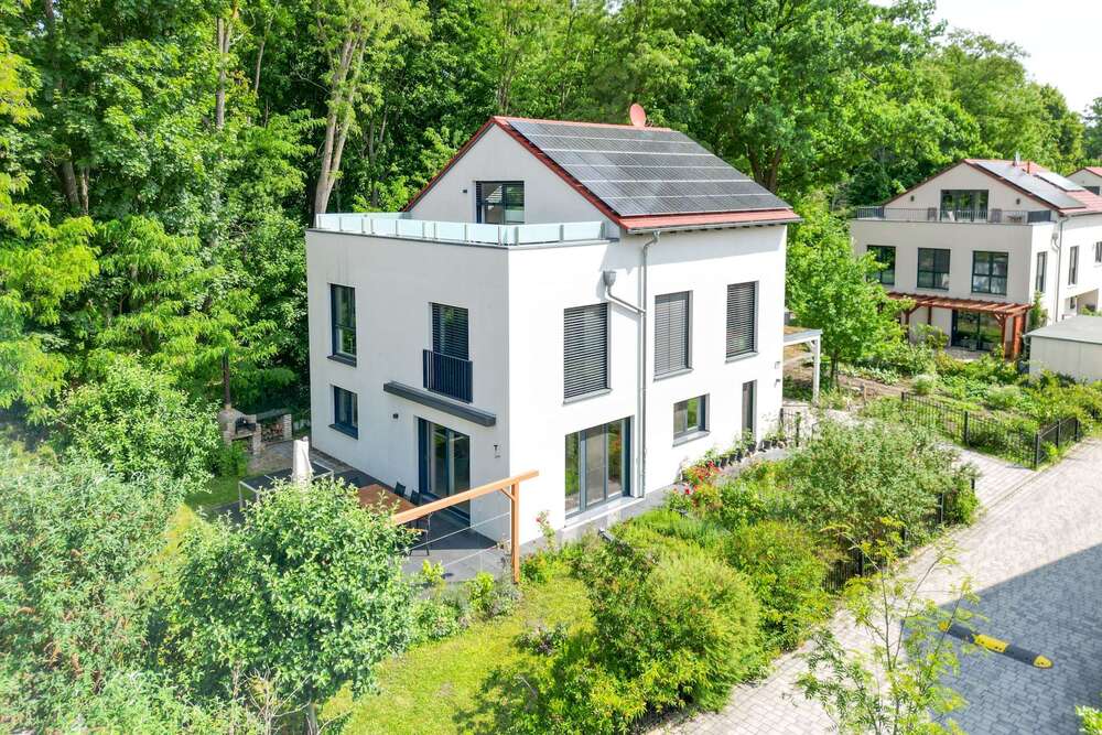 Thumbnail-Haus zum Kaufen in Potsdam 1.990.000,00 € 228.4 m²