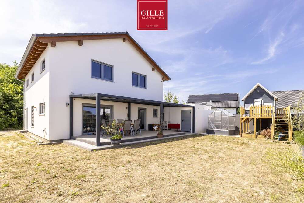 Thumbnail-Haus zum Kaufen in Neuss 850.000,00 € 154.2 m²