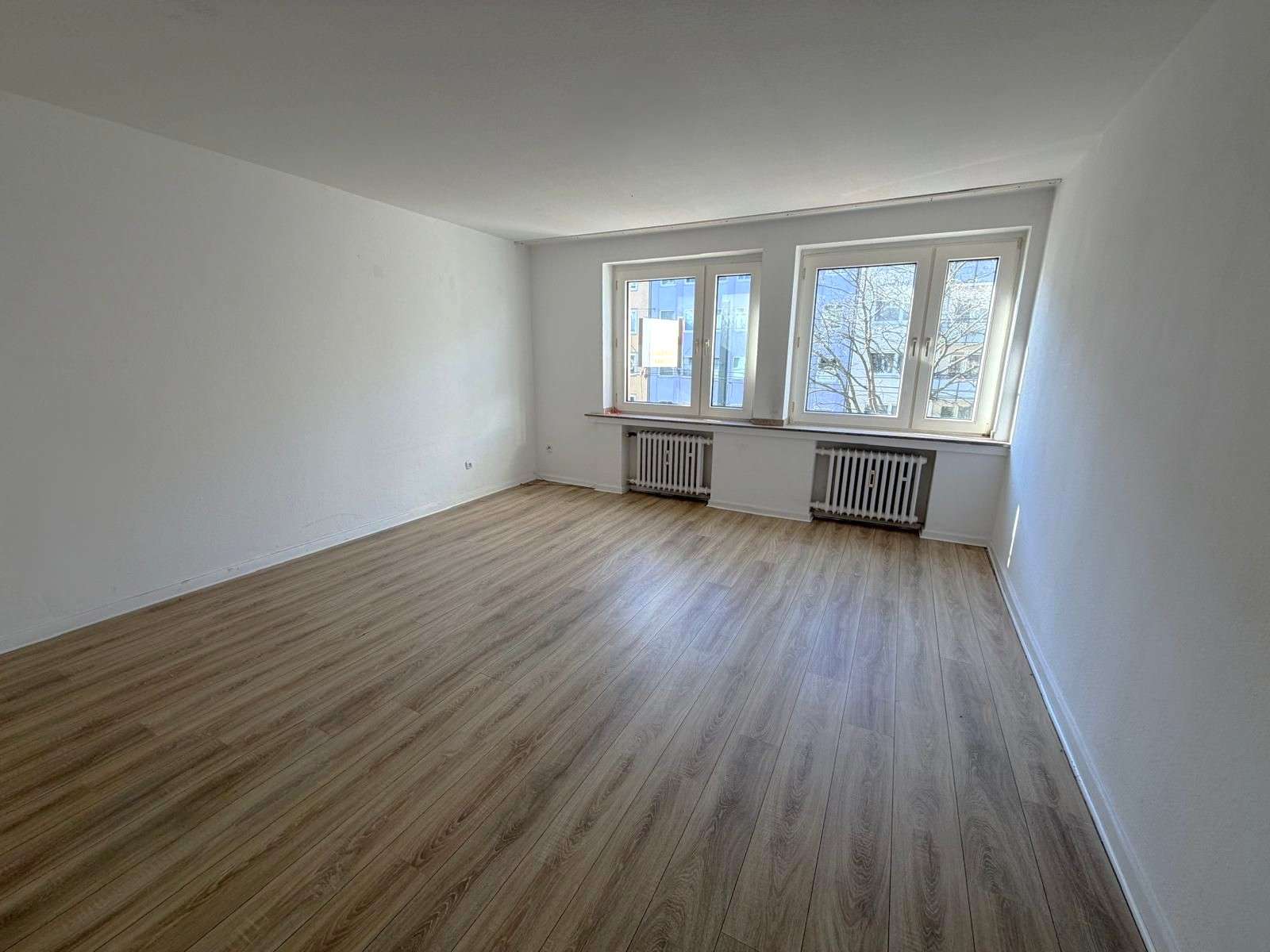 Thumbnail-Haus zum Kaufen in Düsseldorf 2.295.000,00 € 550 m²