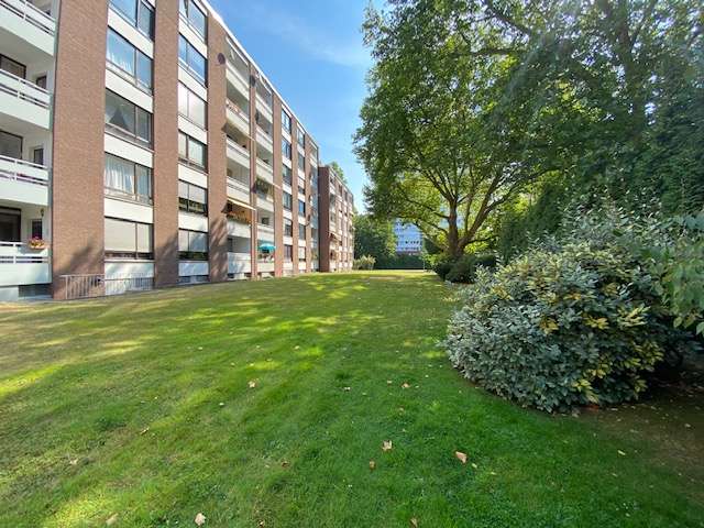 Thumbnail-Wohnung zum Kaufen in Duisburg 105.900,00 € 79 m²