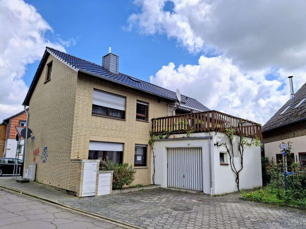 Thumbnail-Haus zum Kaufen in Lehre 215.000,00 € 220 m²