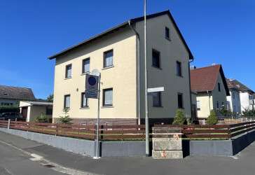 Thumbnail-Haus zum Kaufen in Flörsheim 1.000.000,00 € 215 m²