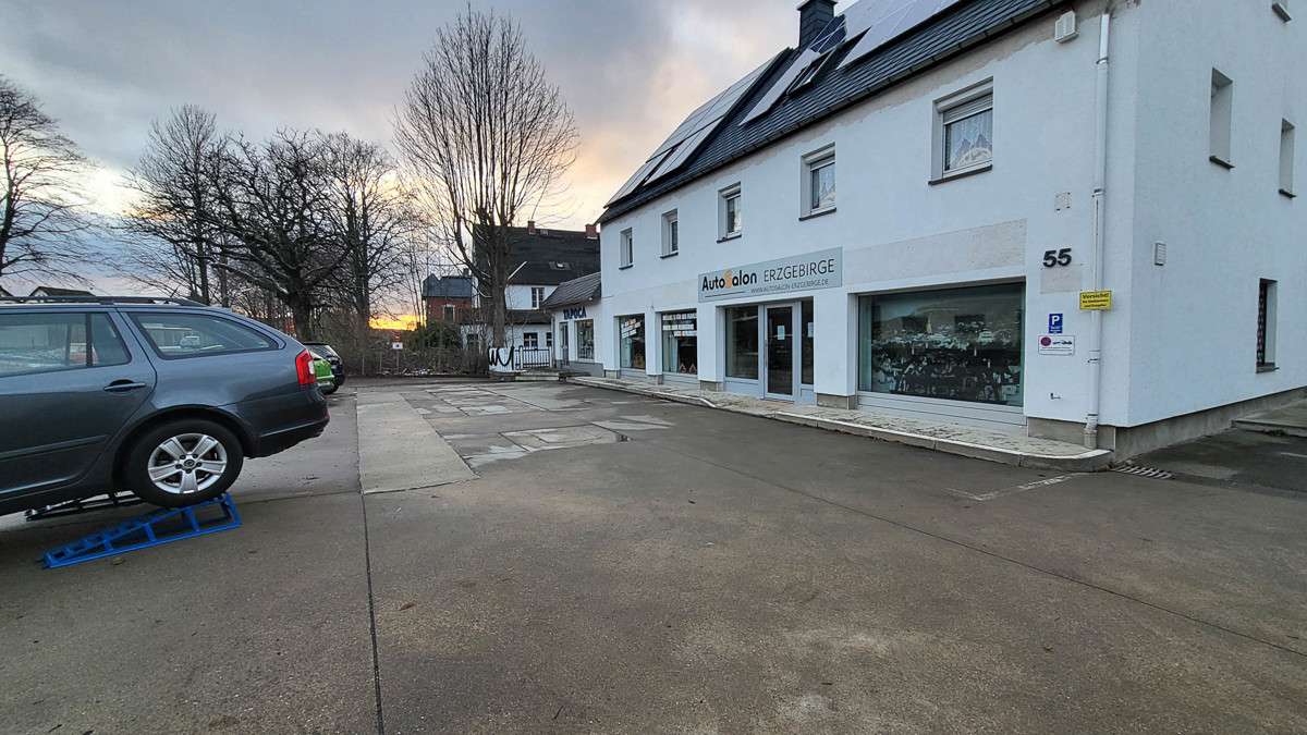 Thumbnail-Einzelhandel in Scheibenberg 695,00 € 88 m²