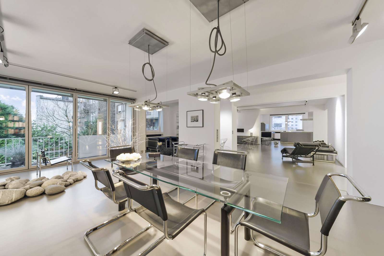 Thumbnail-Wohnung zum Kaufen in Düsseldorf 1.695.000,00 € 269 m²