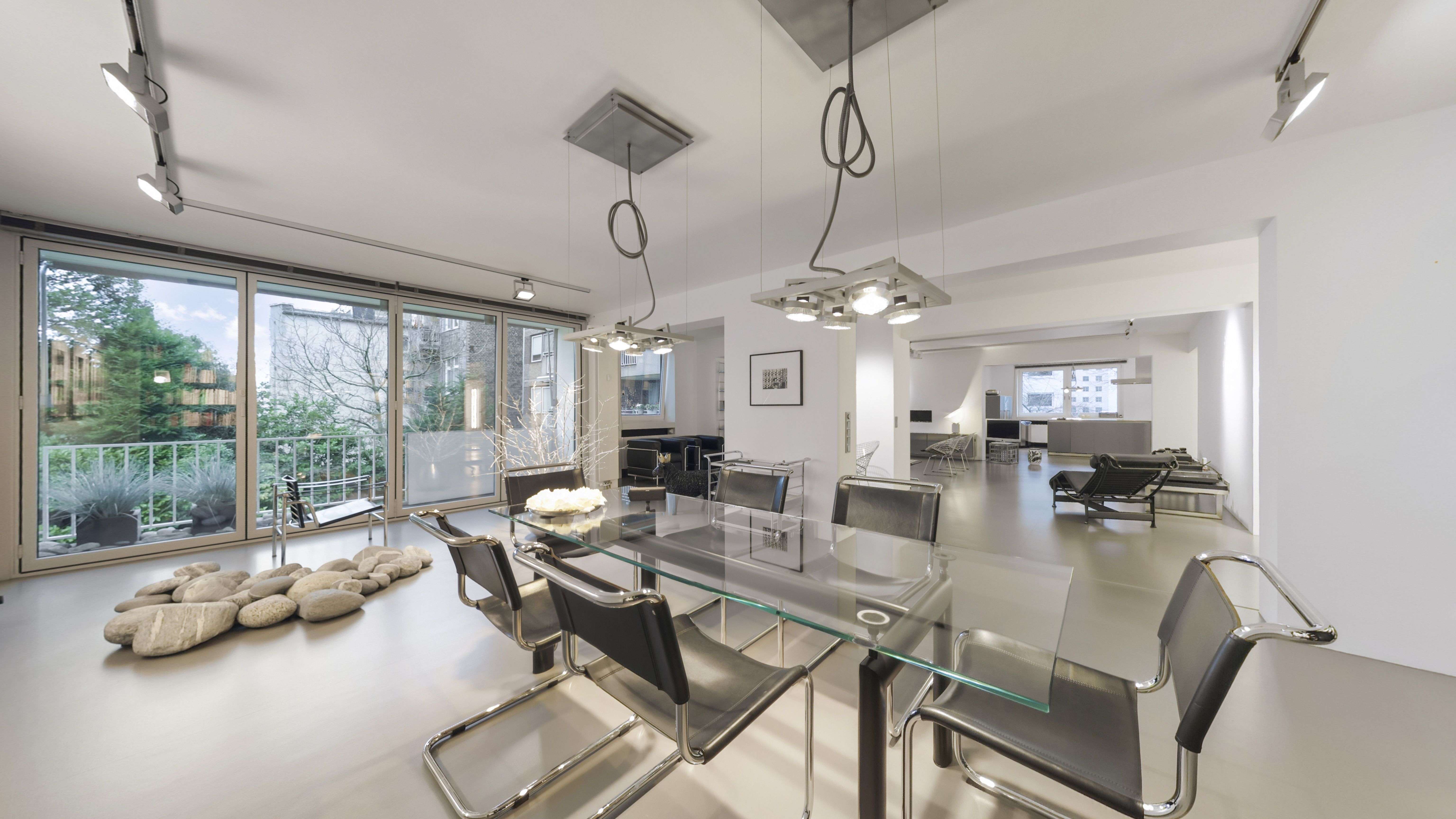 Thumbnail-Wohnung zum Kaufen in Düsseldorf 1.695.000,00 € 269 m²