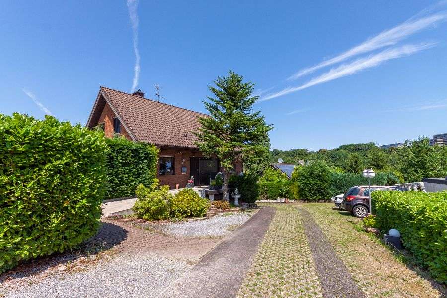 Thumbnail-Haus zum Kaufen in Solingen 490.000,00 € 120 m²