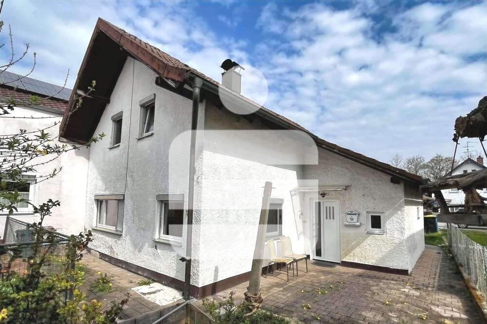 Thumbnail-Haus zum Kaufen in Pfarrkirchen 150.000,00 € 97 m²
