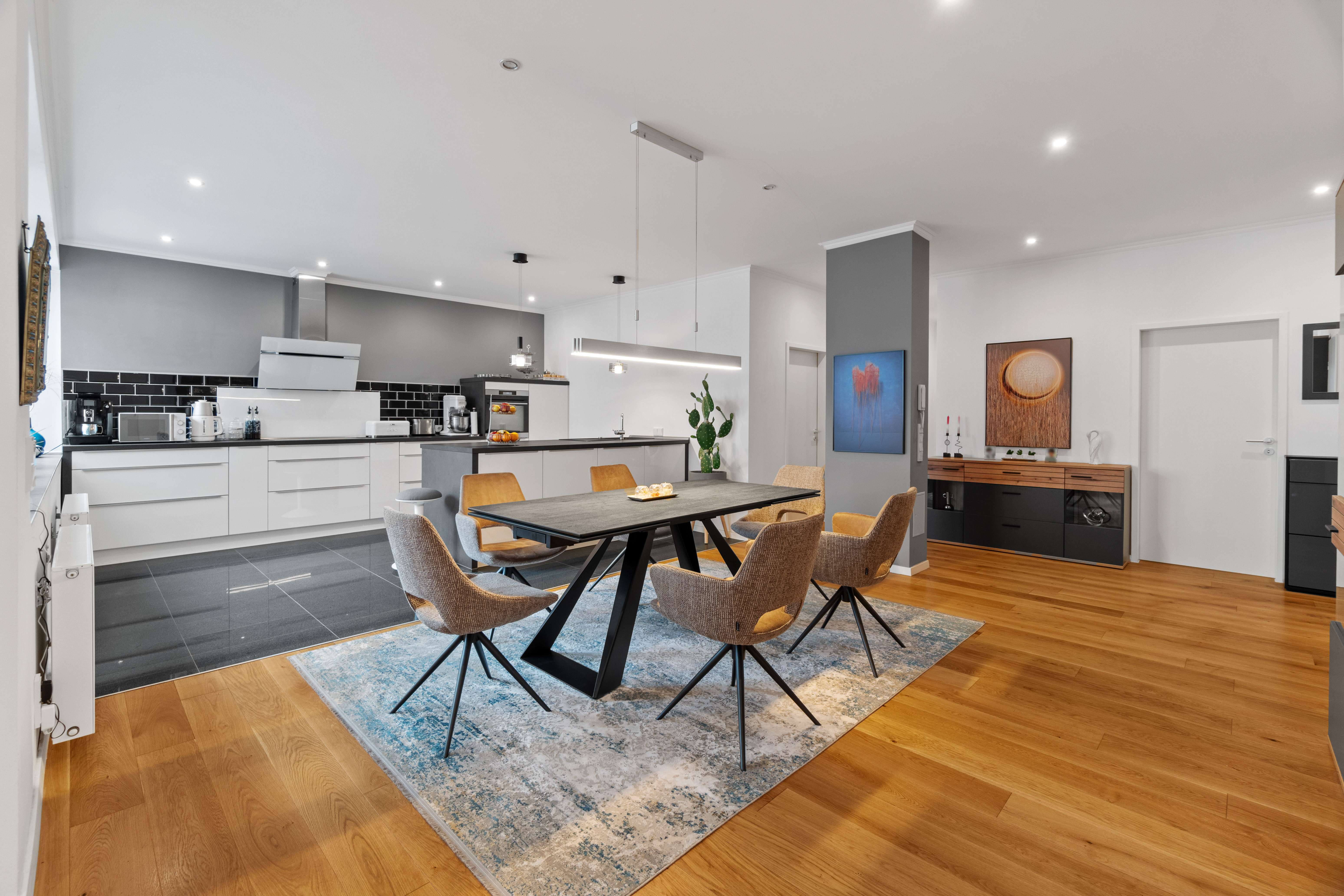 Thumbnail-Wohnung zum Kaufen in Mönchengladbach 419.000,00 € 143 m²