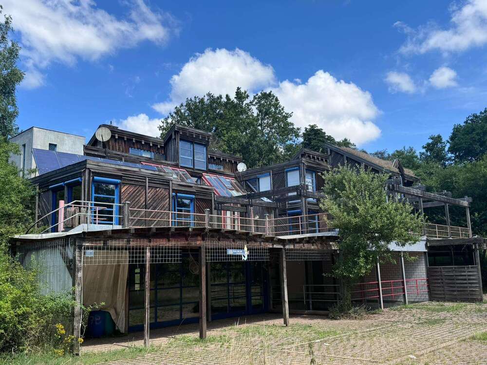 Thumbnail-Haus zum Kaufen in Katzweiler 695.000,00 € 322 m²