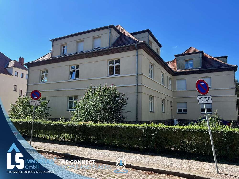 Thumbnail-Wohnung zum Kaufen in Stendal 140.000,00 € 70.74 m²