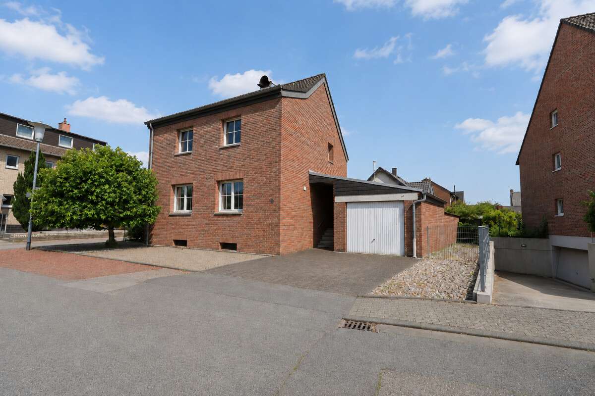 Thumbnail-Haus zum Kaufen in Korschenbroich Pesch 499.000,00 € 125 m²