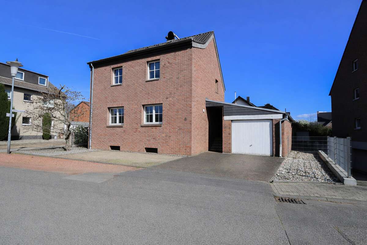 Thumbnail-Haus zum Kaufen in Korschenbroich Pesch 499.000,00 € 125 m²