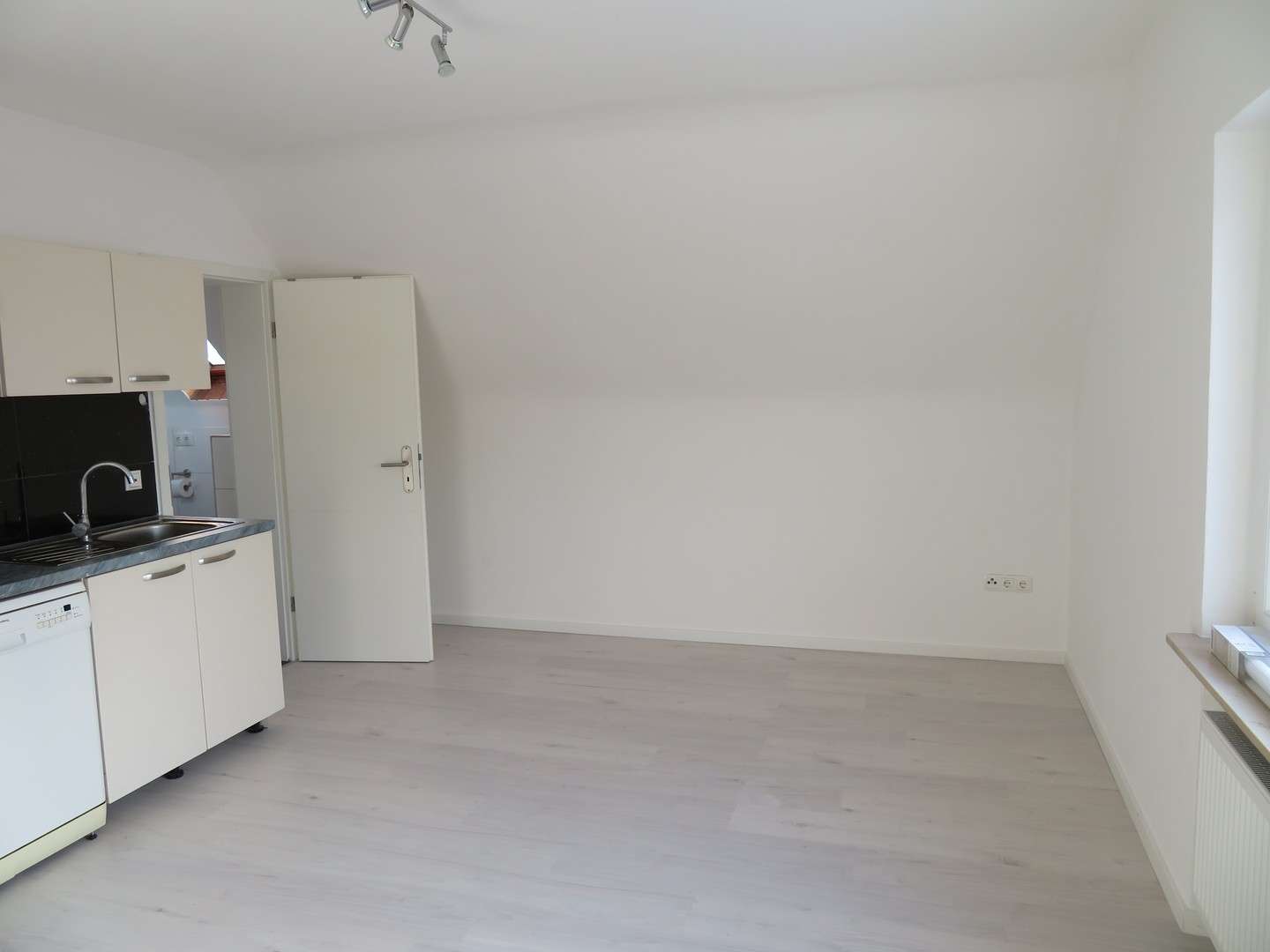 Thumbnail-Wohnung zum Mieten in Hetzerath 400,00 € 30 m²
