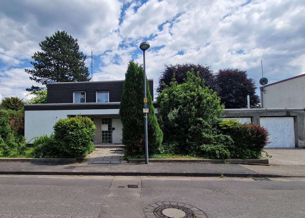 Thumbnail-Haus zum Kaufen in Köln 719.000,00 € 198 m²