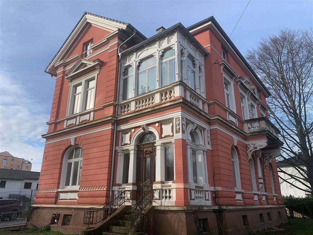 Thumbnail-Haus zum Kaufen in Rastatt 1.600.000,00 € 300 m²